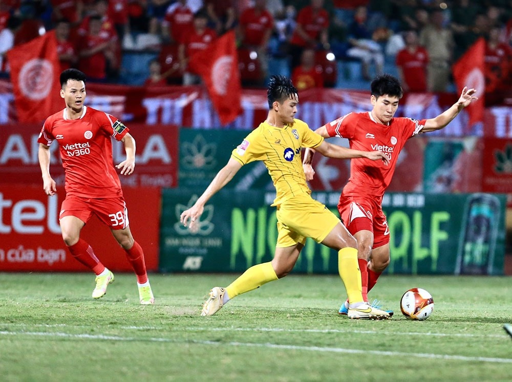 Nhận định soi kèo Viettel vs Sông Lam Nghệ An lúc 19h15 ngày 25/4/2025 nhan-dinh-soi-keo-viettel-vs-song-lam-nghe-an-luc-19h15-ngay-25-4-2025-1