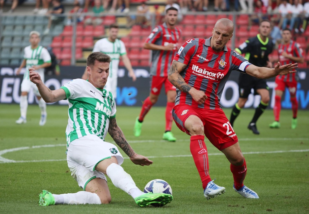 Nhận định soi kèo Cremonese vs Udinese lúc 01h45 ngày 21/10/2025