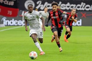 Eintracht Frankfurt vs VfL Wolfsburg (23:30 – 30/11) | Xem lại trận đấu